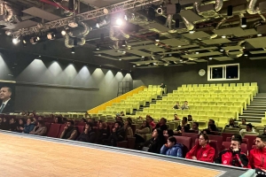 RAİF DİNÇKÖK KÜLTÜR MERKEZİ 