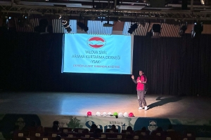 RAİF DİNÇKÖK KÜLTÜR MERKEZİ 